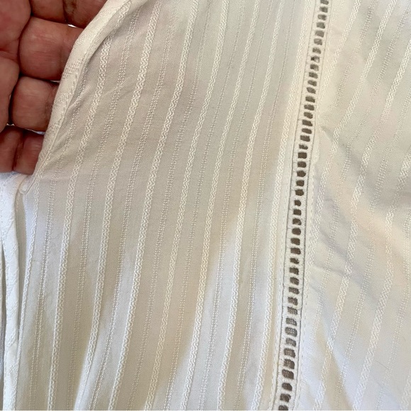 Francesca’s Alya White Blouse Boho Peasant Style Peplum Top Size XS - Picture 8 of 10